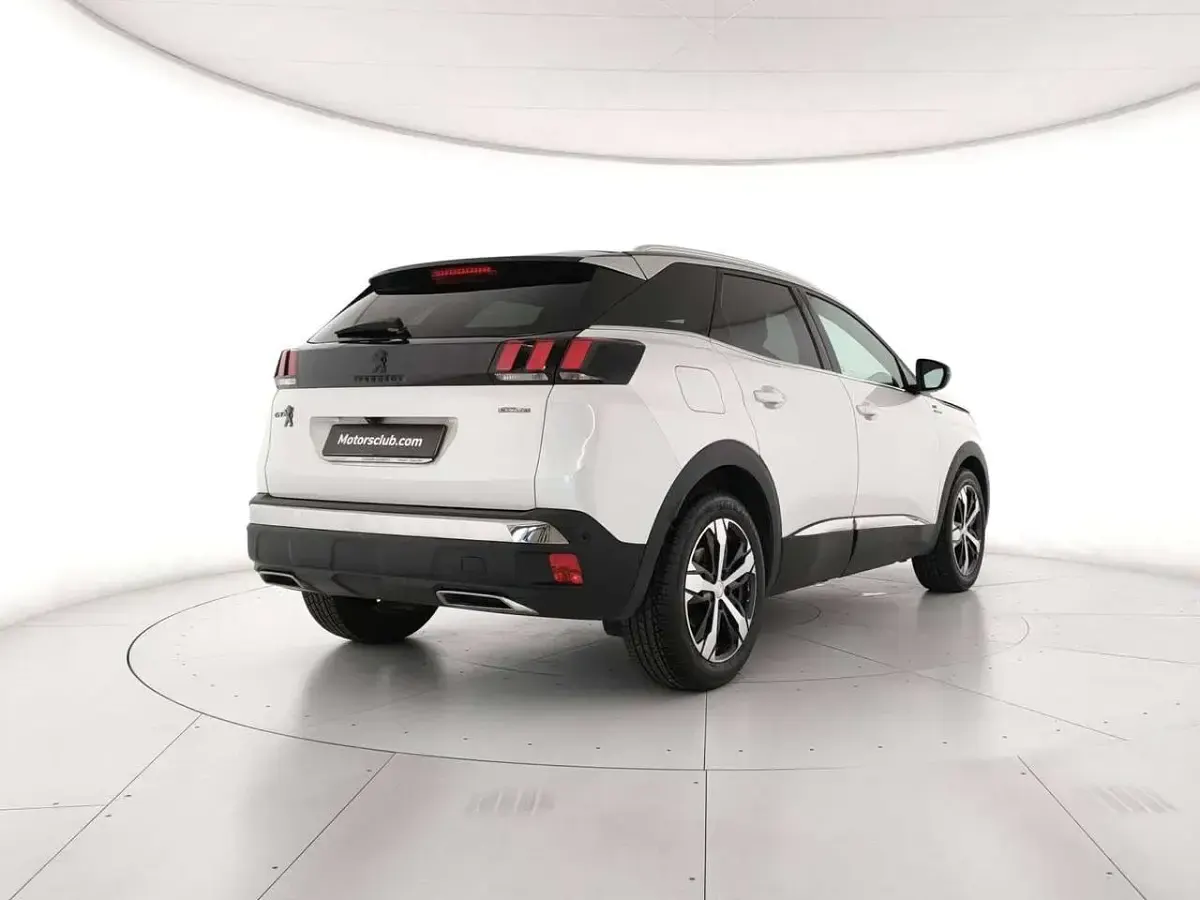 Usata Peugeot 3008 GT-line 131 CV (96 kW) 2019 Bianco SUV