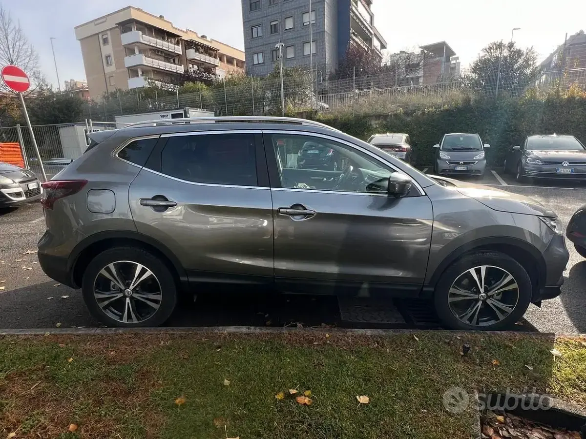 Usado Nissan Qashqai 158 HP (116 kW) 2021 SUV