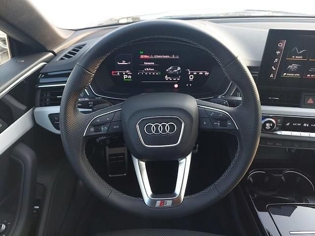 Usata Audi A5 Sportback S-Line 204 CV (150 kW) 2023 Blu navarra metallizzato Utilitaria