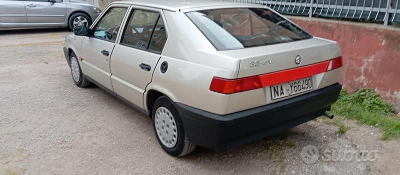 Usata Alfa Romeo 33 1981 Marrone Berlina