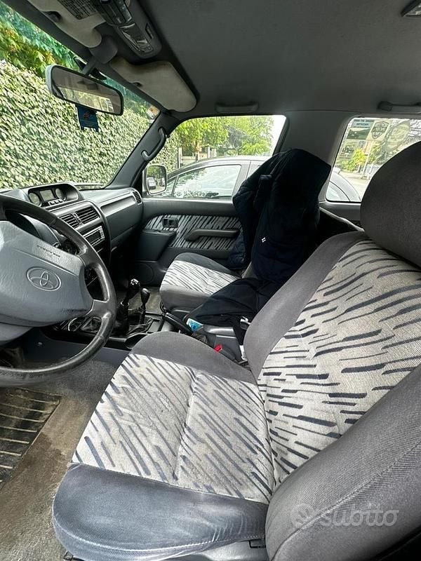 Usata Toyota Land Cruiser 125 CV (91 kW) 1998 SUV