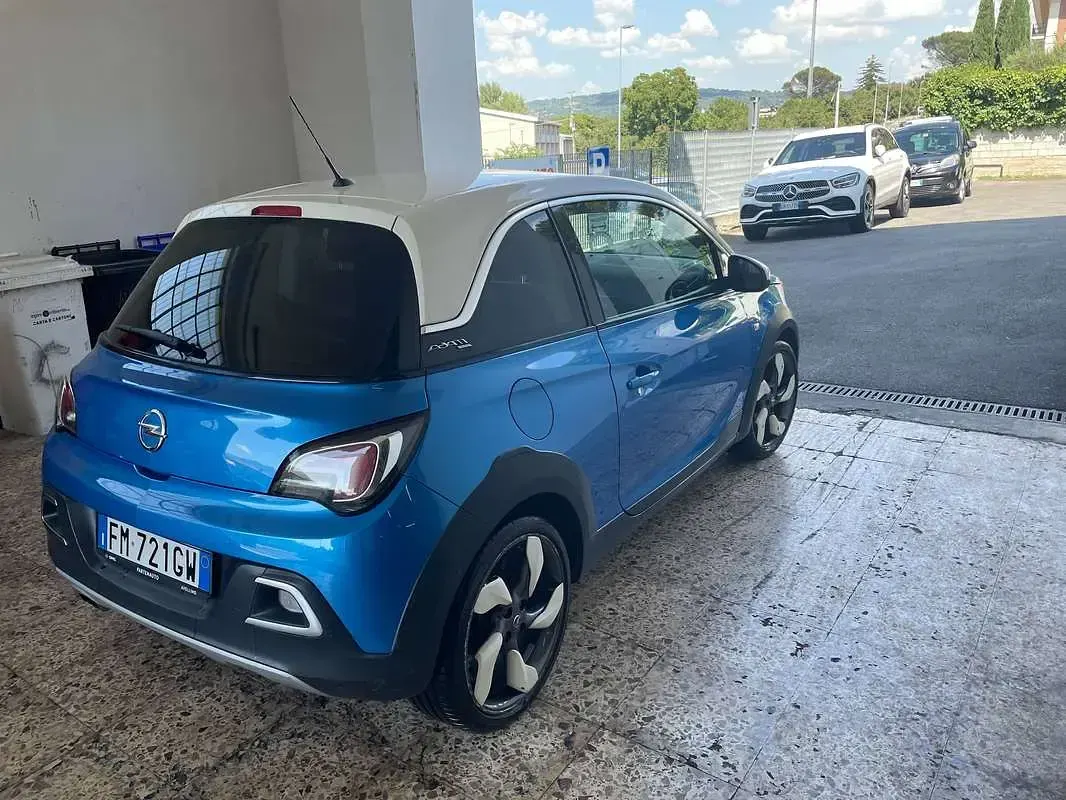 Usata Opel Adam Glam 69 CV (50 kW) 2018 Bianco Utilitaria