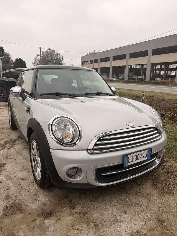 Usata Mini Cooper 122 CV (89 kW) 2011 Utilitaria