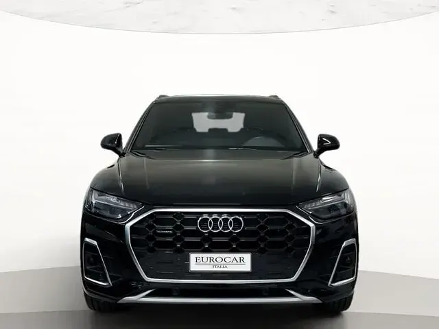 Usata Audi Q5 S-Line 204 CV (150 kW) 2024 Nero mito metallizzato SUV