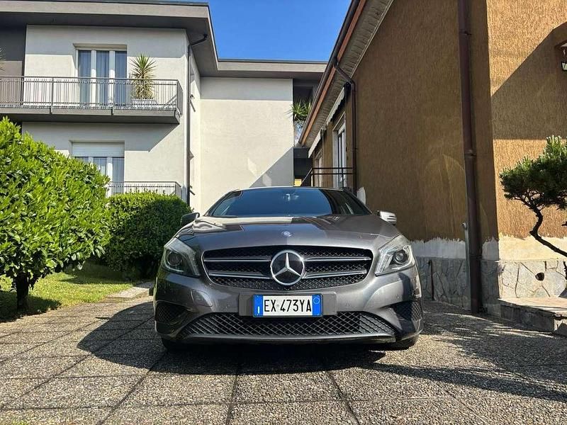Usata Mercedes A160 90 CV (66 kW) 2014 Berlina