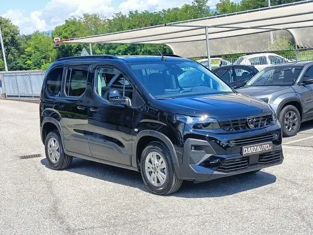 Neu Peugeot Rifter Allure 102 PS (75 kW) 2025 Schwarz Van / Kleinbus