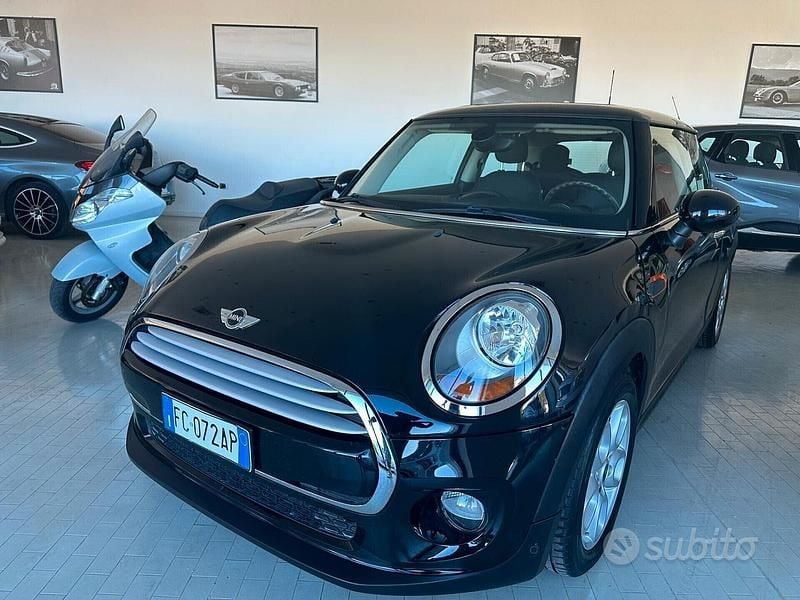 Nero Usata 2016 Mini Cooper D Due volumi | 7990 € (Super prezzo) - Immagine 1/4