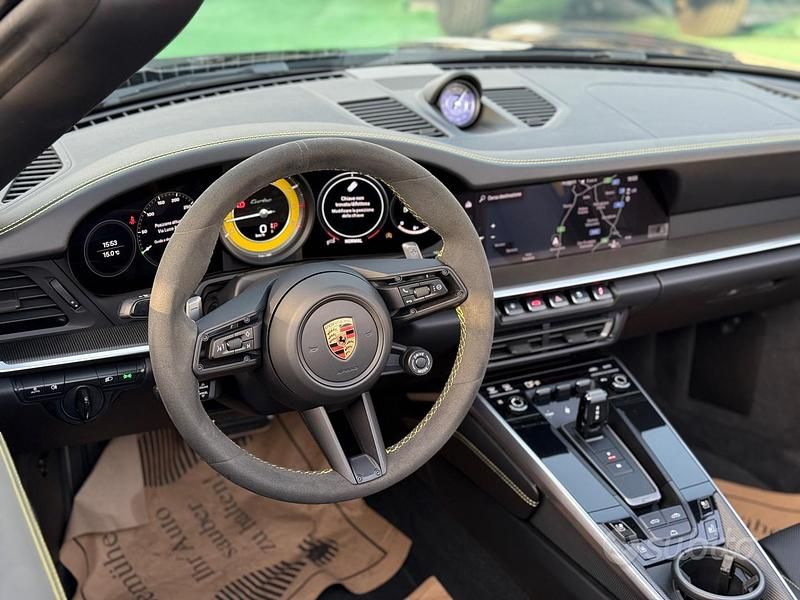 Usata Porsche 911 Turbo Cabriolet 581 CV (427 kW) 2023 Nero Cabrio