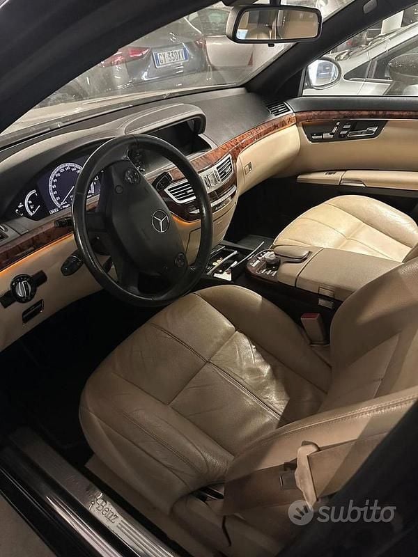 Usata Mercedes S320 235 CV (172 kW) 2008 Nero Berlina