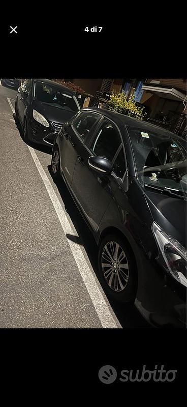 Usata Peugeot 208 2017 Nero Utilitaria