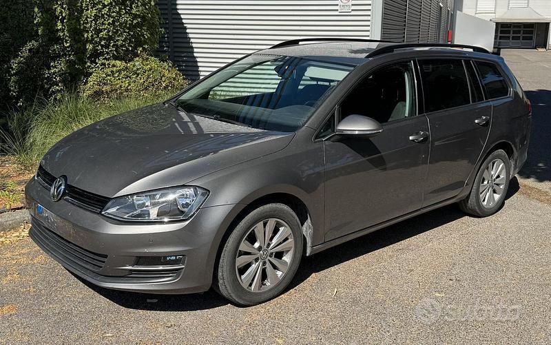 Grigio Usata 2014 VW Golf VII Business Station wagon | 8250 € (Buon prezzo) - Immagine 1/4