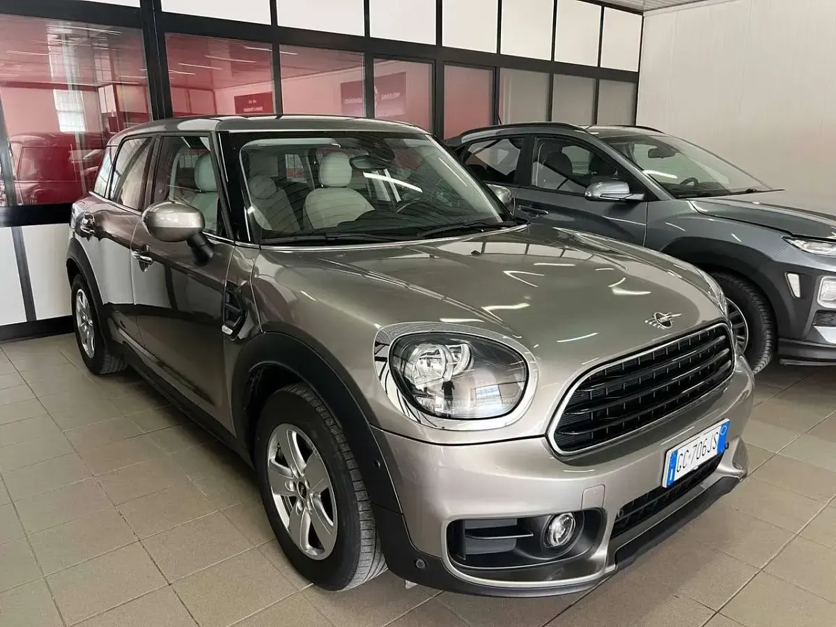 Usata Mini Cooper Countryman 136 CV (100 kW) 2020 Argento SUV