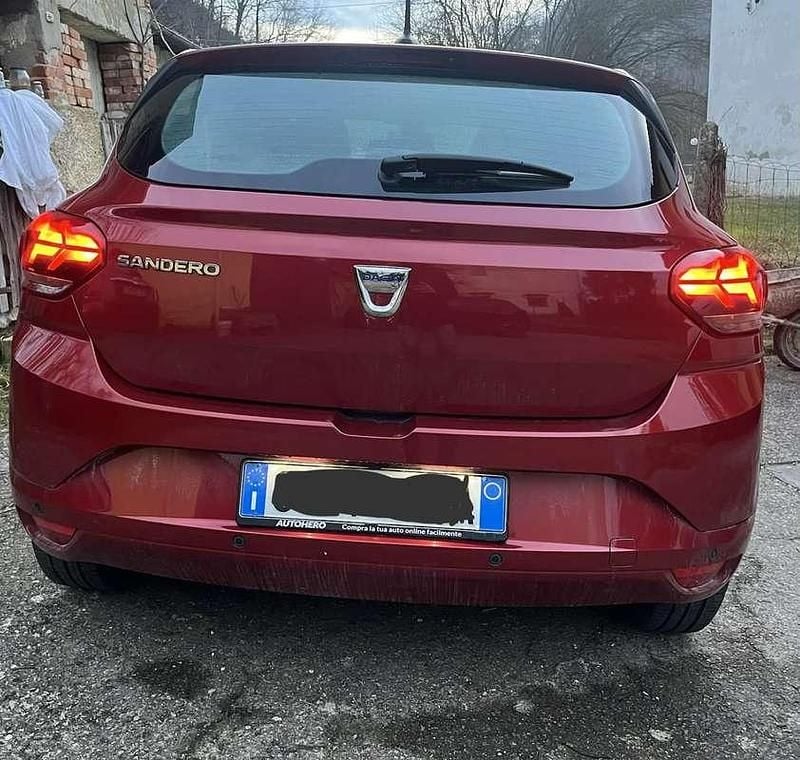 Usata Dacia Sandero Comfort 67 CV (49 kW) 2022 Rosso Berlina