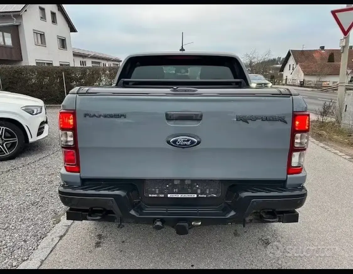 Usata Ford Ranger Raptor 213 CV (156 kW) 2022 Grigio Pick-up