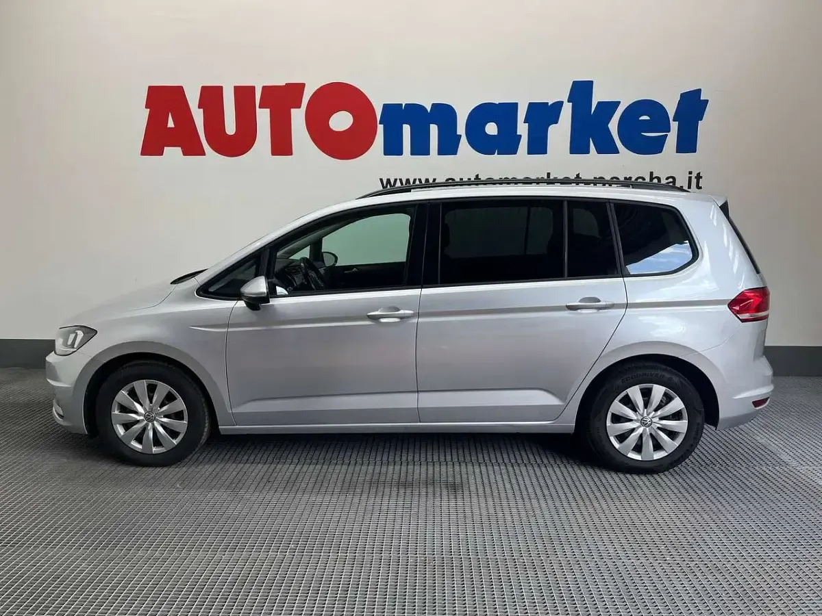 Usata VW Touran Comfortline 116 CV (85 kW) 2016 Argento Monovolume