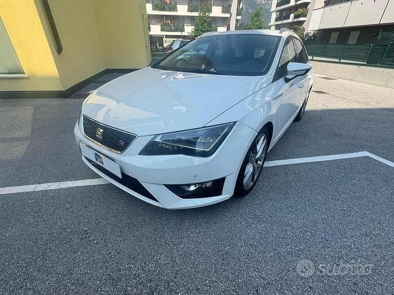 Usata Seat Leon ST Business 150 CV (110 kW) 2017 Bianco Station wagon