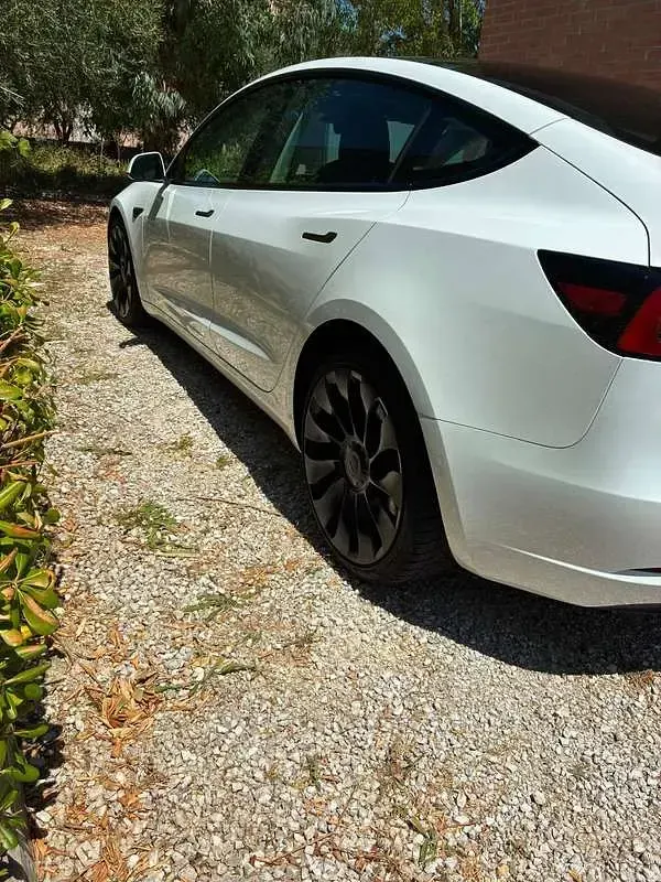 Usata Tesla Model 3 Performance 155 kW (211 CV) 2022 Bianco Berlina