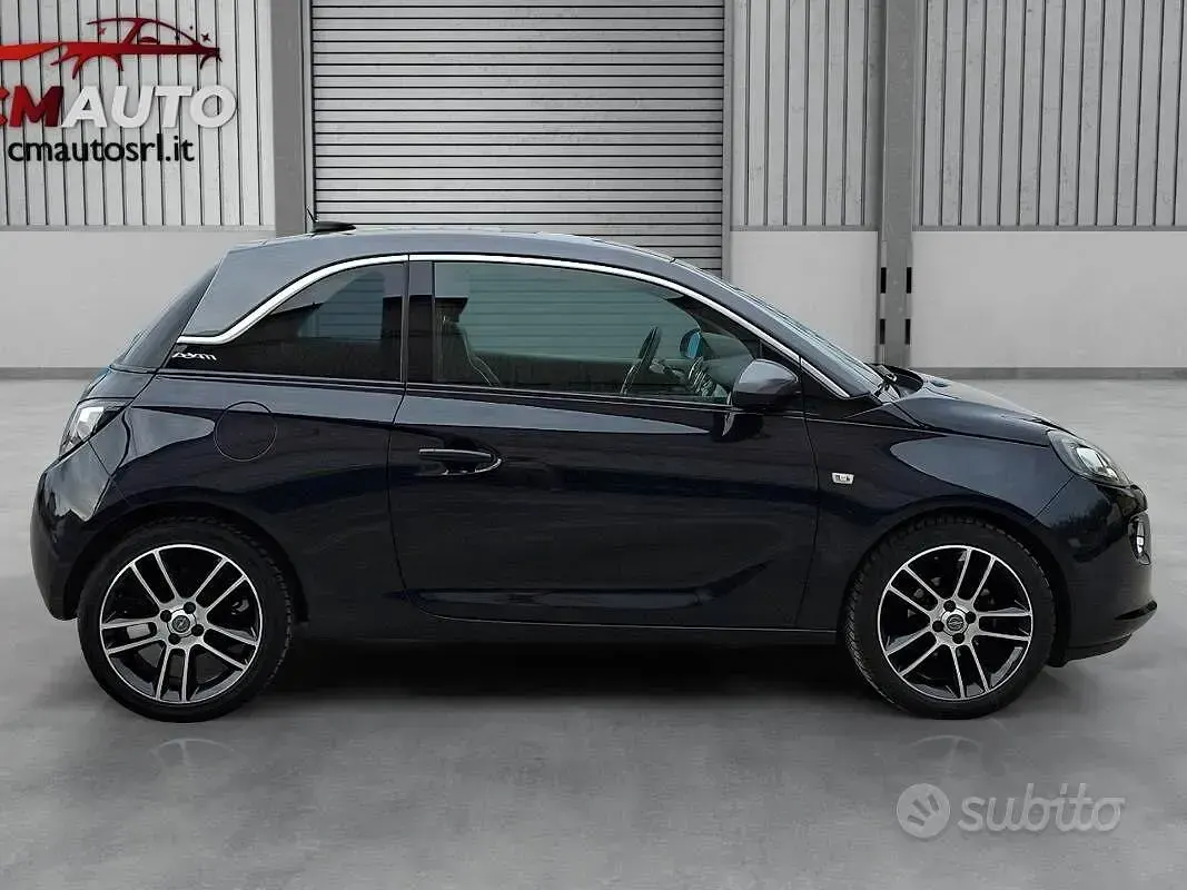 Usata Opel Adam Glam 87 CV (63 kW) 2016 Utilitaria