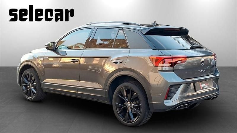 Usata VW T-Roc R-line 150 CV (110 kW) 2024 Grigio/tetto nero SUV