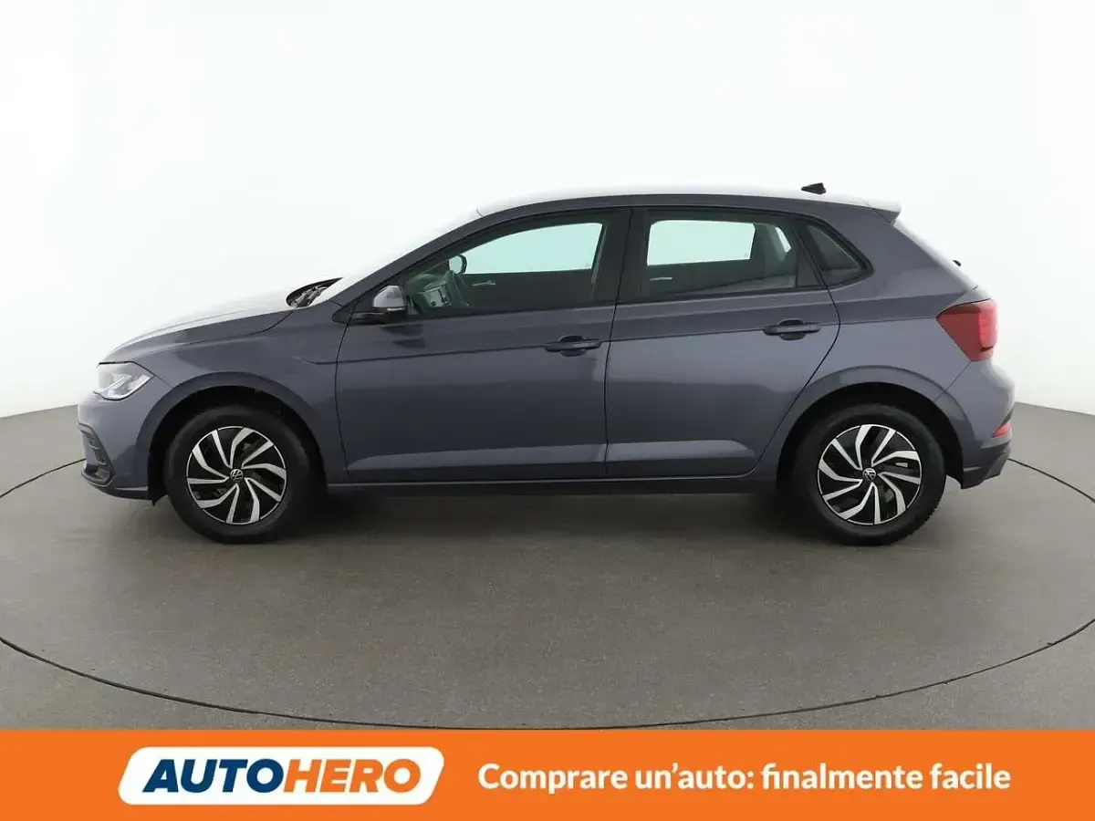 Usata VW Polo 80 CV (58 kW) 2021 Grigio Utilitaria