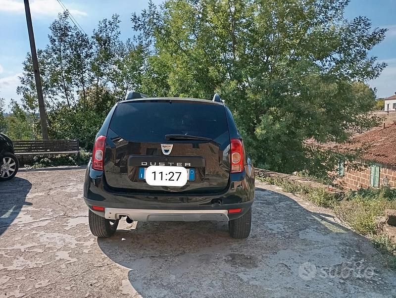 Usata Dacia Duster 105 CV (77 kW) 2013 Nero SUV