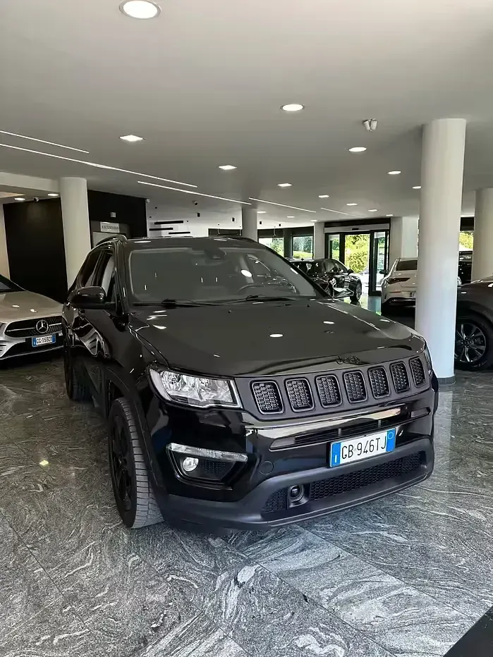 Usata Jeep Compass Night Eagle 120 CV (88 kW) 2020 Nero SUV