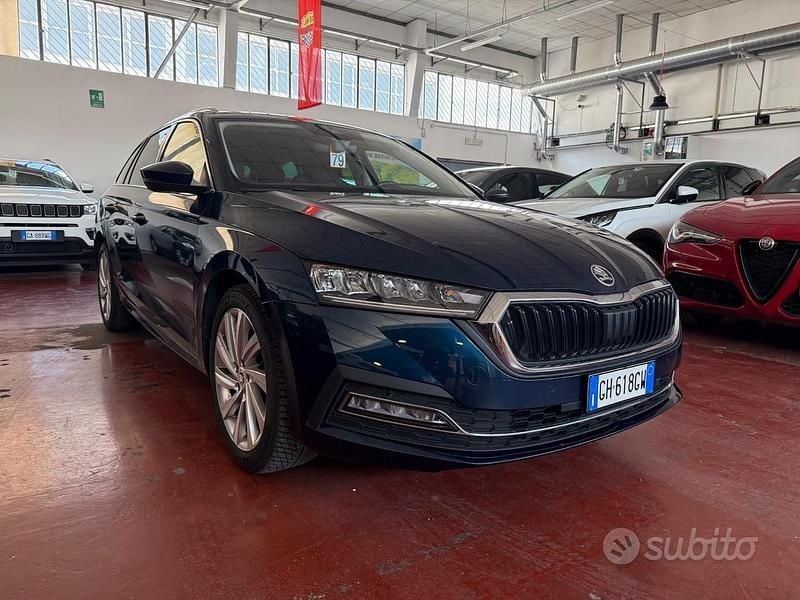 Usata Skoda Octavia Style 150 CV (110 kW) 2021 Blu Station wagon