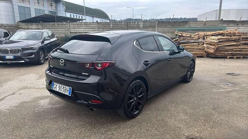 Usata Mazda 3 122 CV (89 kW) 2022 Nero Berlina