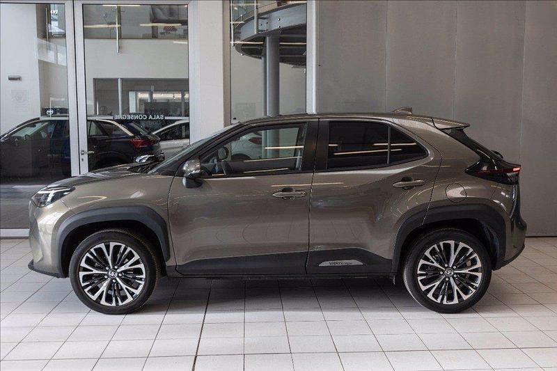 Usata Toyota Yaris Hybrid Lounge 116 CV (85 kW) 2022