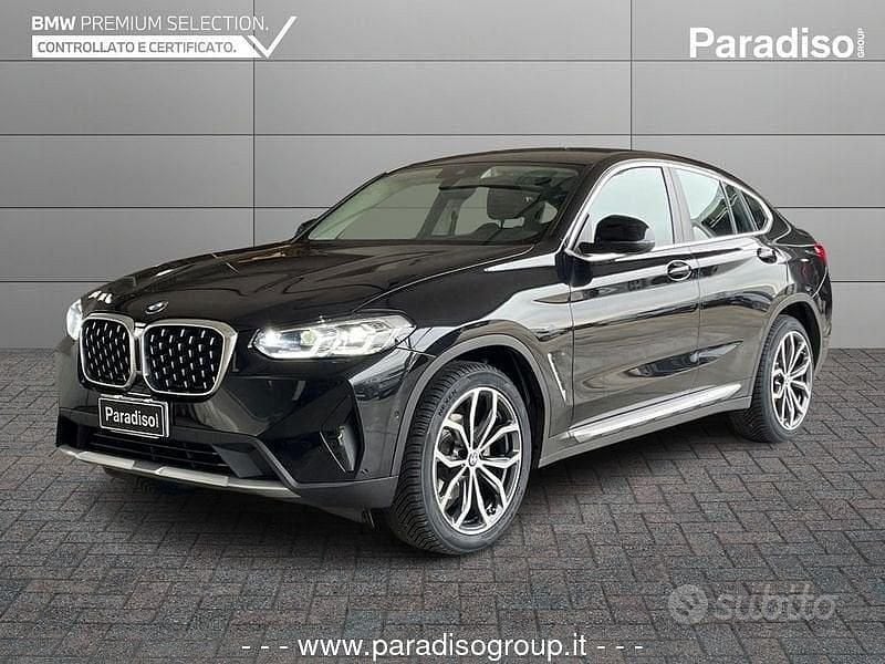 Nero Usata 2021 BMW X4 Comfort Edition SUV | 44.700 € (Buon prezzo) - Immagine 1/4