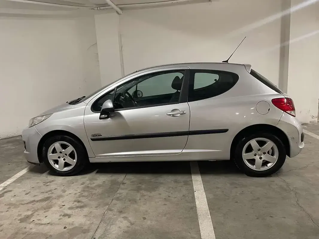 Usata Peugeot 207 Sport 68 CV (50 kW) 2009 Berlina