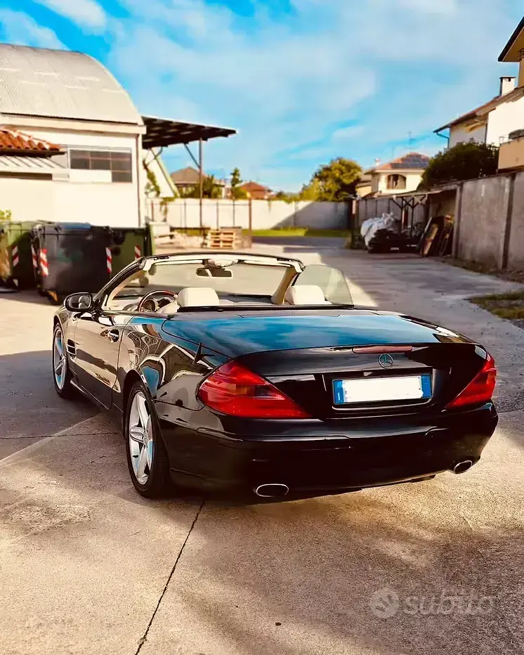 Usata Mercedes SL500 2002 Nero Cabrio