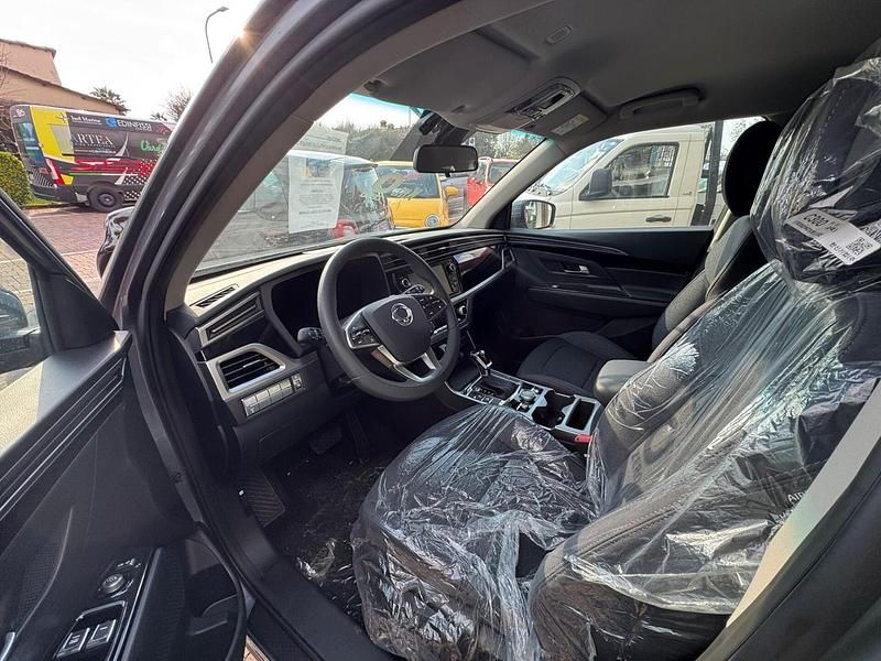 Nuova Ssangyong (KGM) Korando 163 CV (119 kW) 2025 Grigio SUV