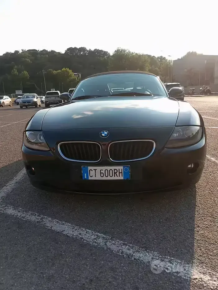 Usata BMW Z4 170 CV (125 kW) 2005 Nero Cabrio