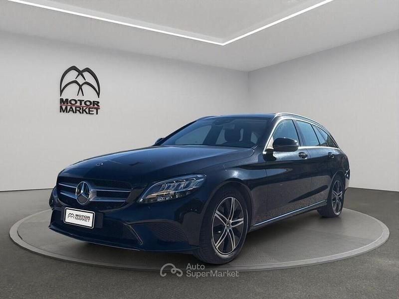 Nero Usata 2021 Mercedes C200 Station wagon | 18.000 € (Ottimo prezzo) - Immagine 1/4