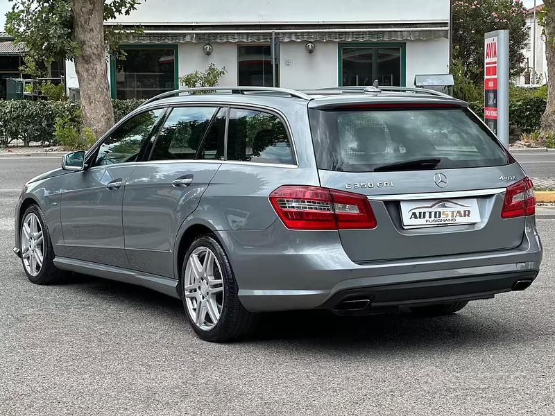 Usata Mercedes E350 Avantgarde 360 CV (264 kW) 2011 Grigio Station wagon