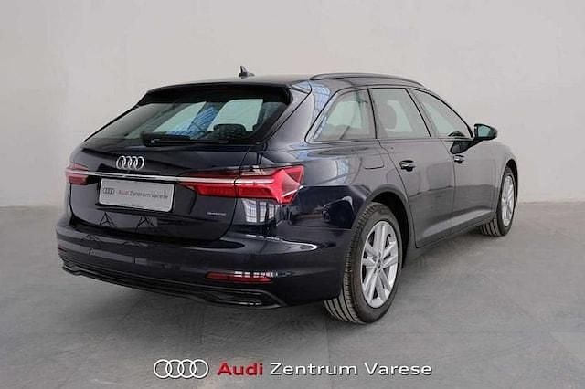 Usata Audi A6 Business 299 CV (219 kW) 2024 Blu firmamento metallizzato Station wagon