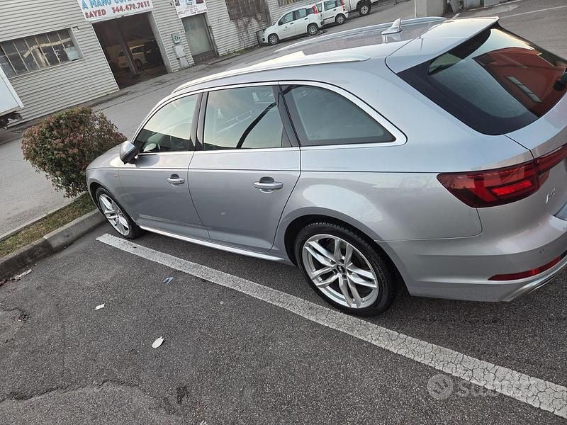 Usata Audi A4 S-Line 190 CV (139 kW) 2018 Grigio Station wagon