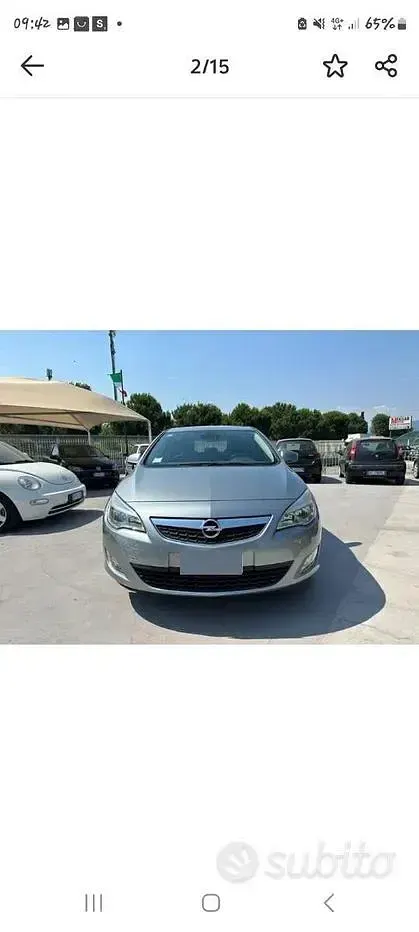 Usata Opel Astra 95 CV (69 kW) 2011 Grigio Berlina