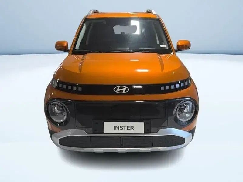 Nuova Hyundai Inster 83 kW (114 CV) 2026 Arancione Utilitaria