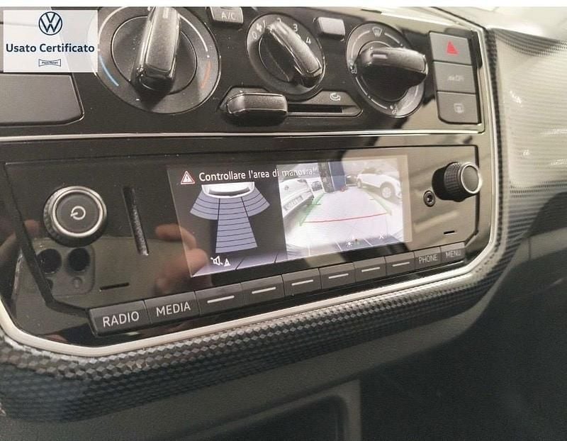 Usata VW up! Move 67 CV (49 kW) 2020 Argento Utilitaria