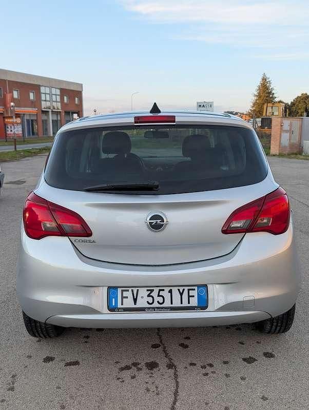 Usata Opel Corsa 75 CV (55 kW) 2019 Utilitaria
