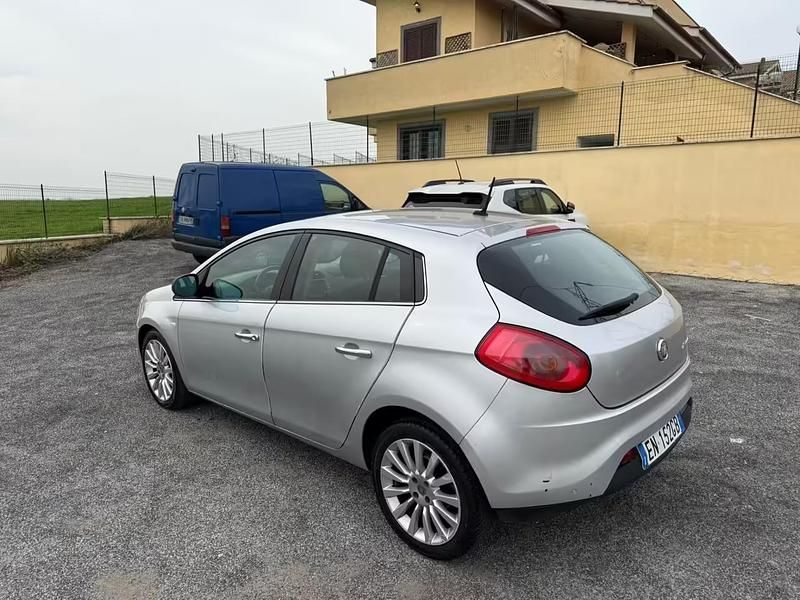 Usata Fiat Bravo Active 120 CV (88 kW) 2012 Argento Utilitaria