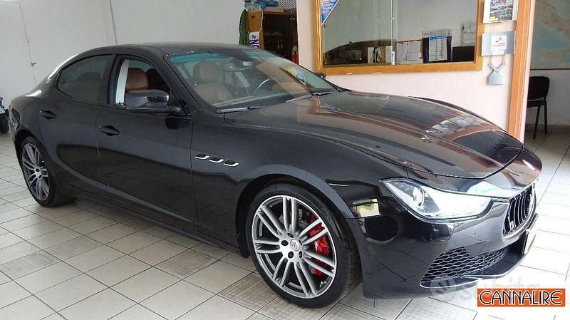 Usata Maserati Ghibli 410 CV (301 kW) 2015 Nero Berlina