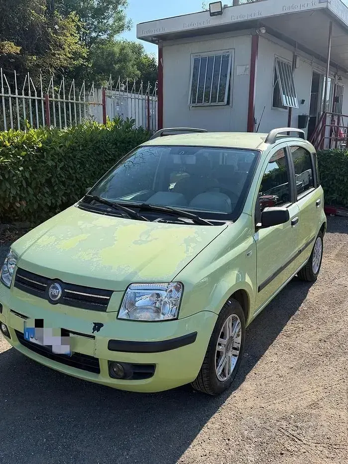 Usata Fiat Panda Emotion 75 CV (55 kW) 2006 Utilitaria