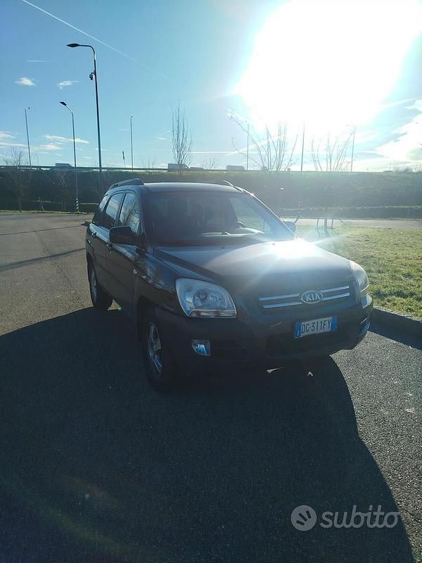 Usata Kia Sportage Active 141 CV (103 kW) 2007 Nero SUV