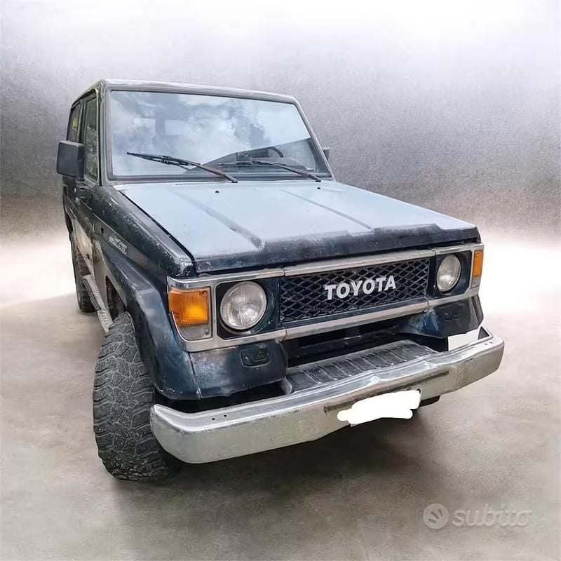 Usata Toyota Land Cruiser 1989 Nero SUV