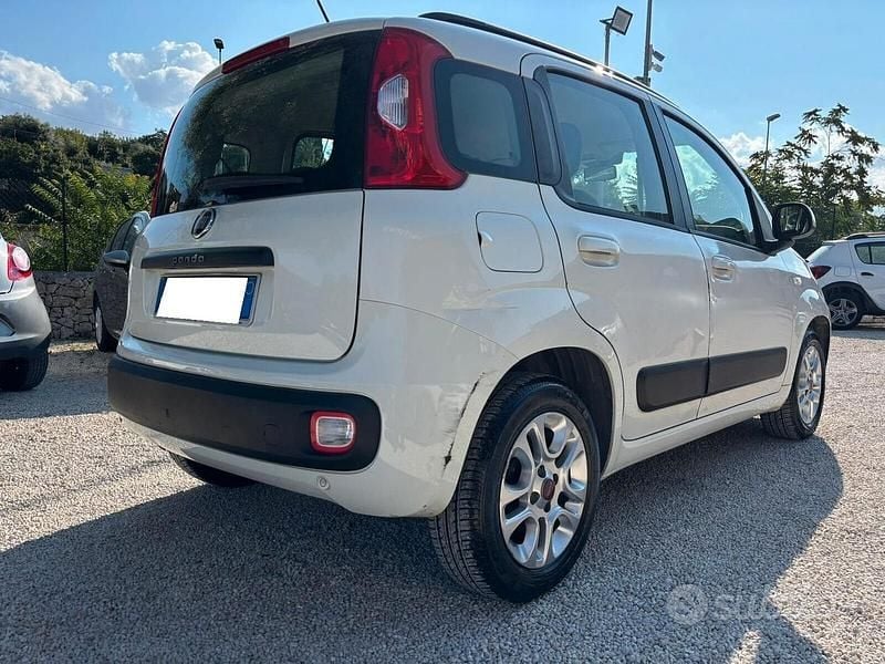 Usata Fiat Panda 69 CV (50 kW) 2015 Bianco Utilitaria