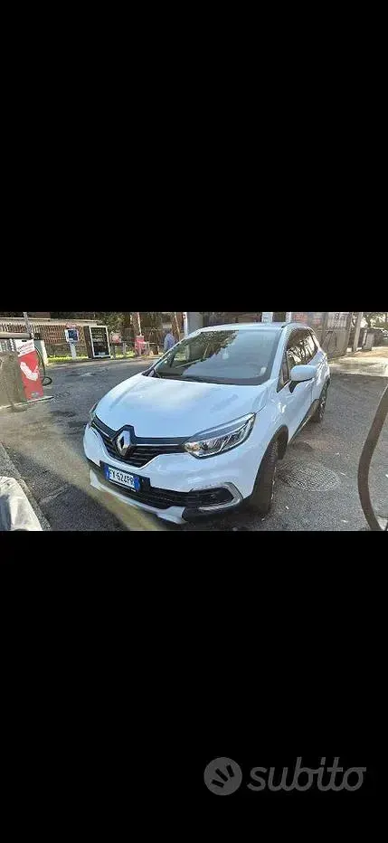 Occasion Renault Captur 101 ch (74 kW) 2019 Blanc SUV