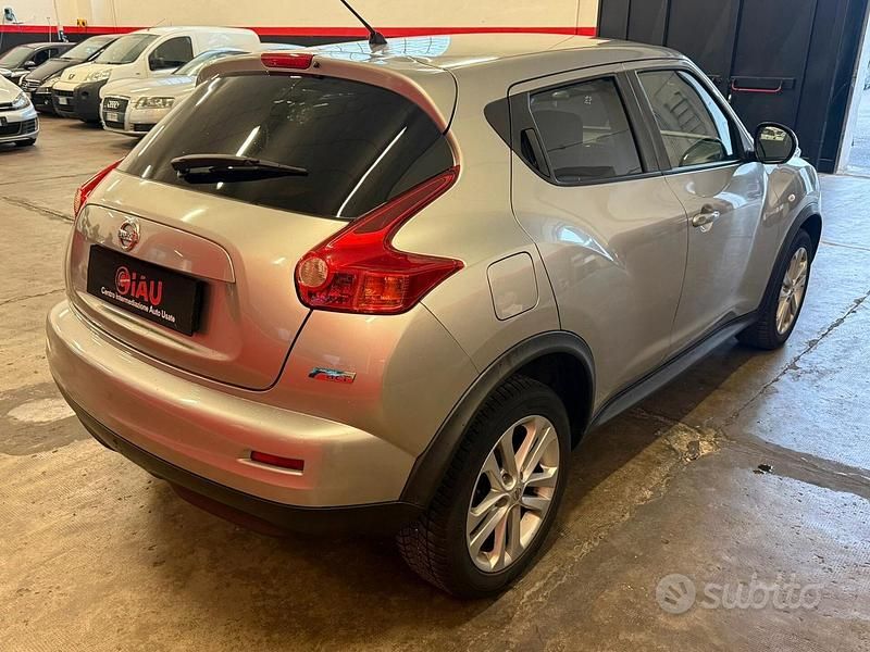 Usata Nissan Juke 110 CV (80 kW) 2012 Grigio SUV
